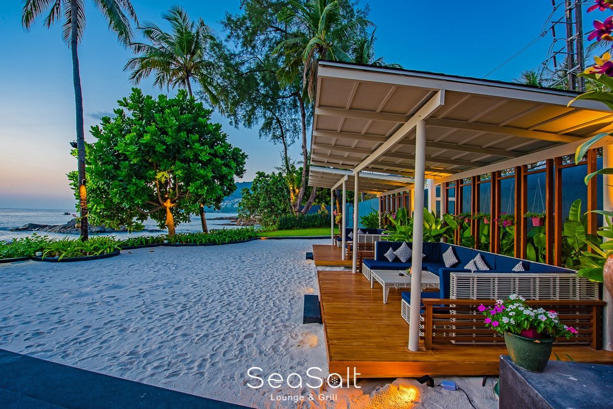 restaurants-sea-salt-longe-and-grill