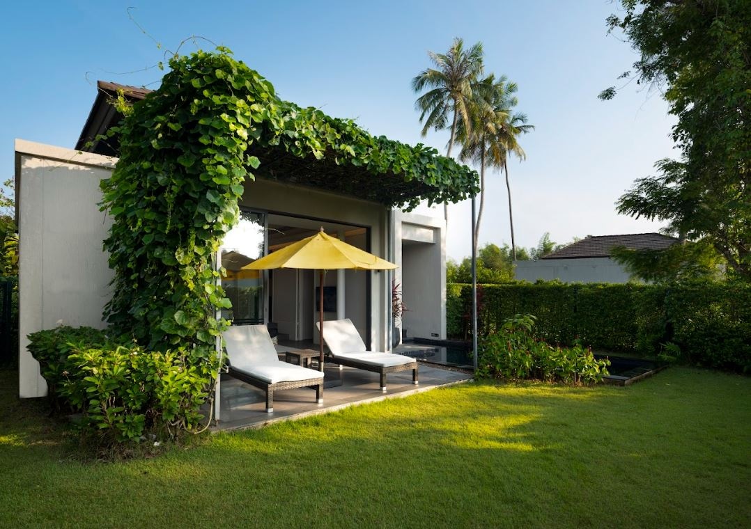 rooms-garden-pool-villa