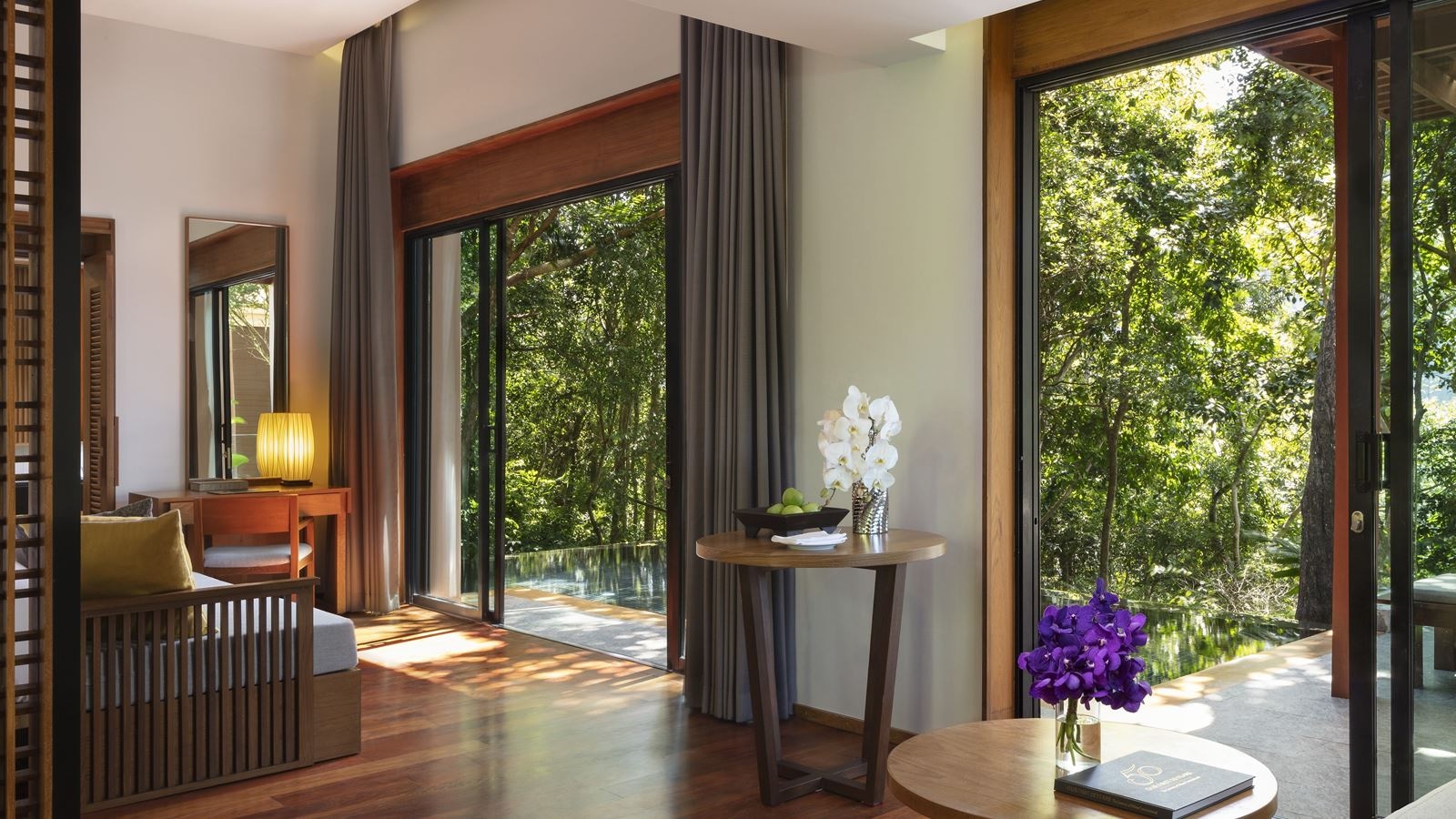 rooms-avani-pool-villa-room