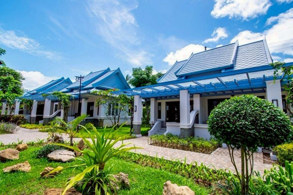 rooms-deluxe-bungalow-premium