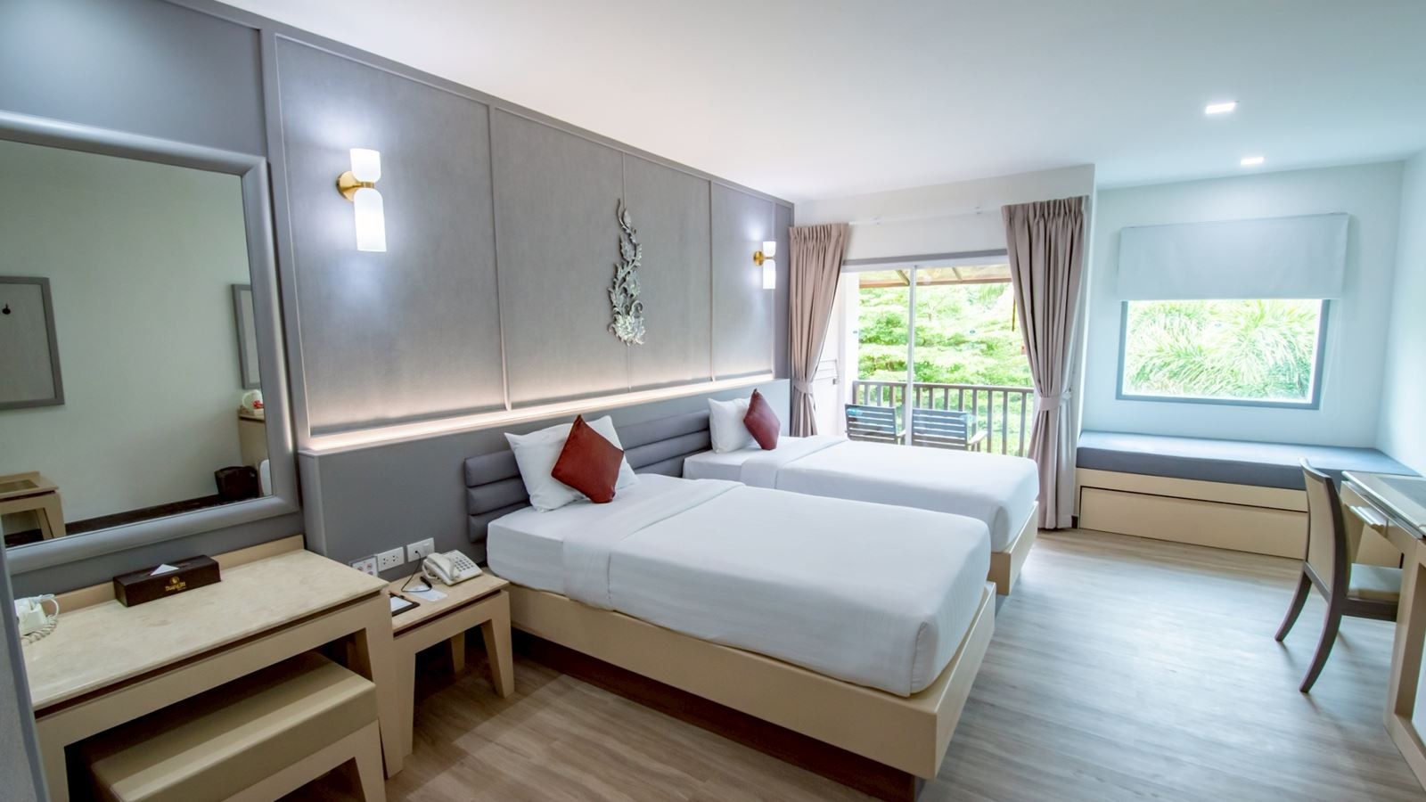 rooms-deluxe-garden-wing