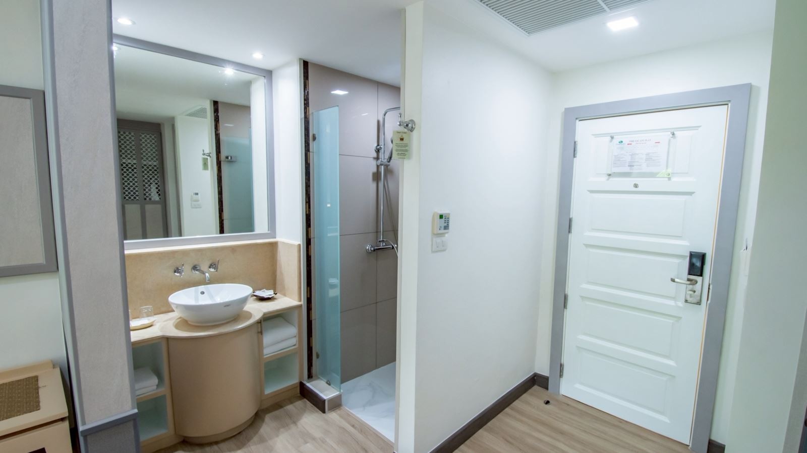 rooms-deluxe-garden-wing