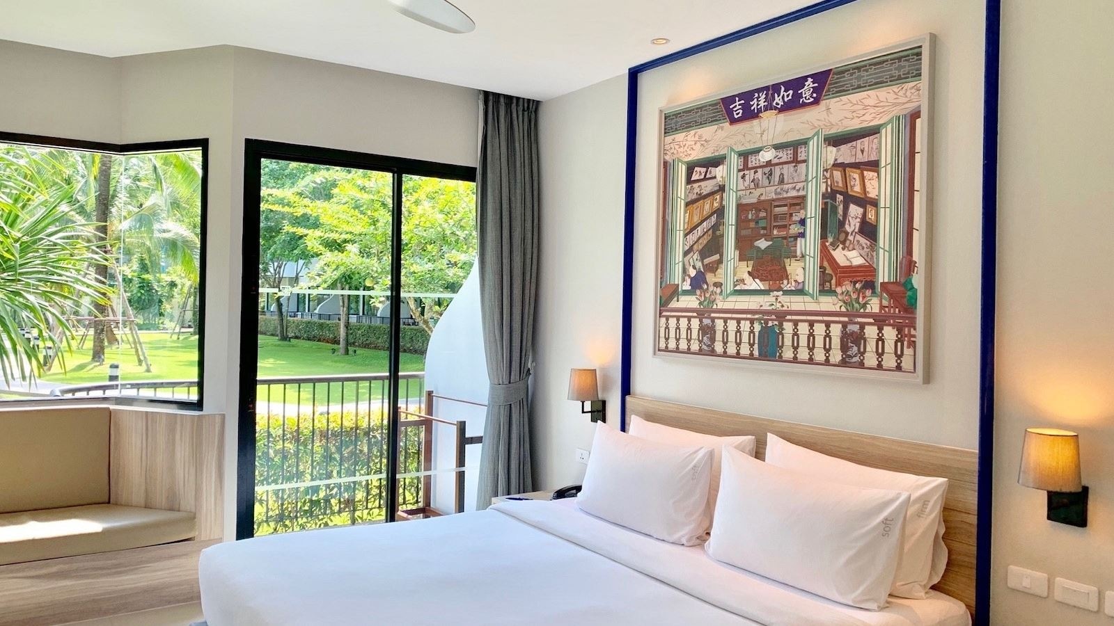 rooms-two-bedroom-family-garden-view-suite-child-sharing-bed