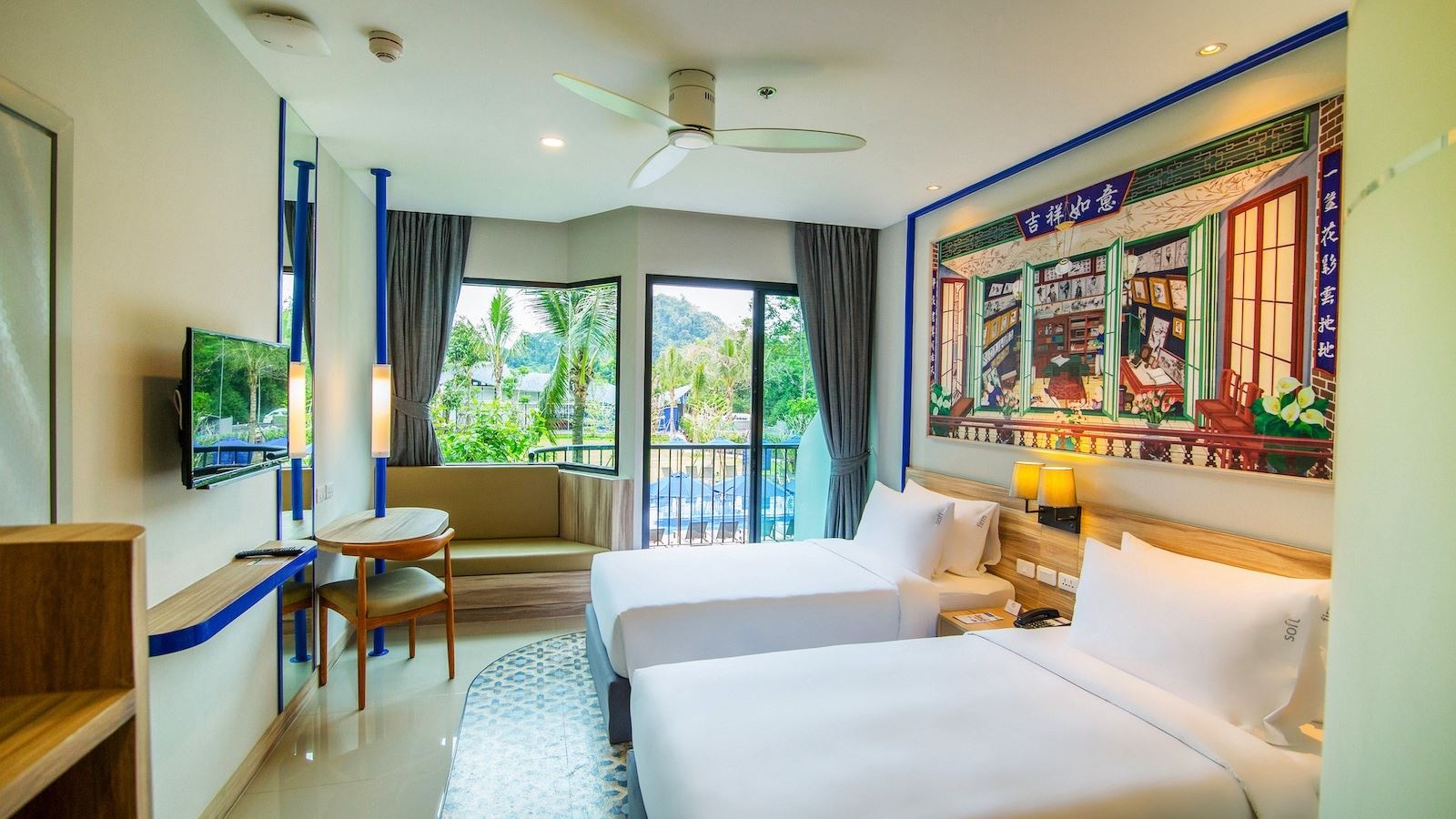 rooms-two-bedroom-family-pool-view-suite-child-sharing-bed
