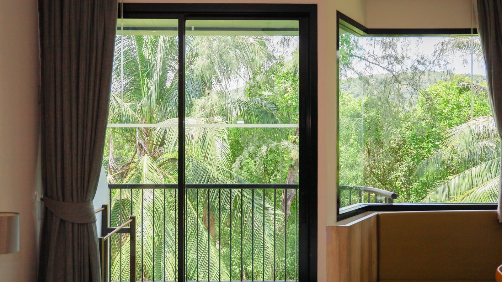 rooms-superior-garden-view-child-sharing-bed