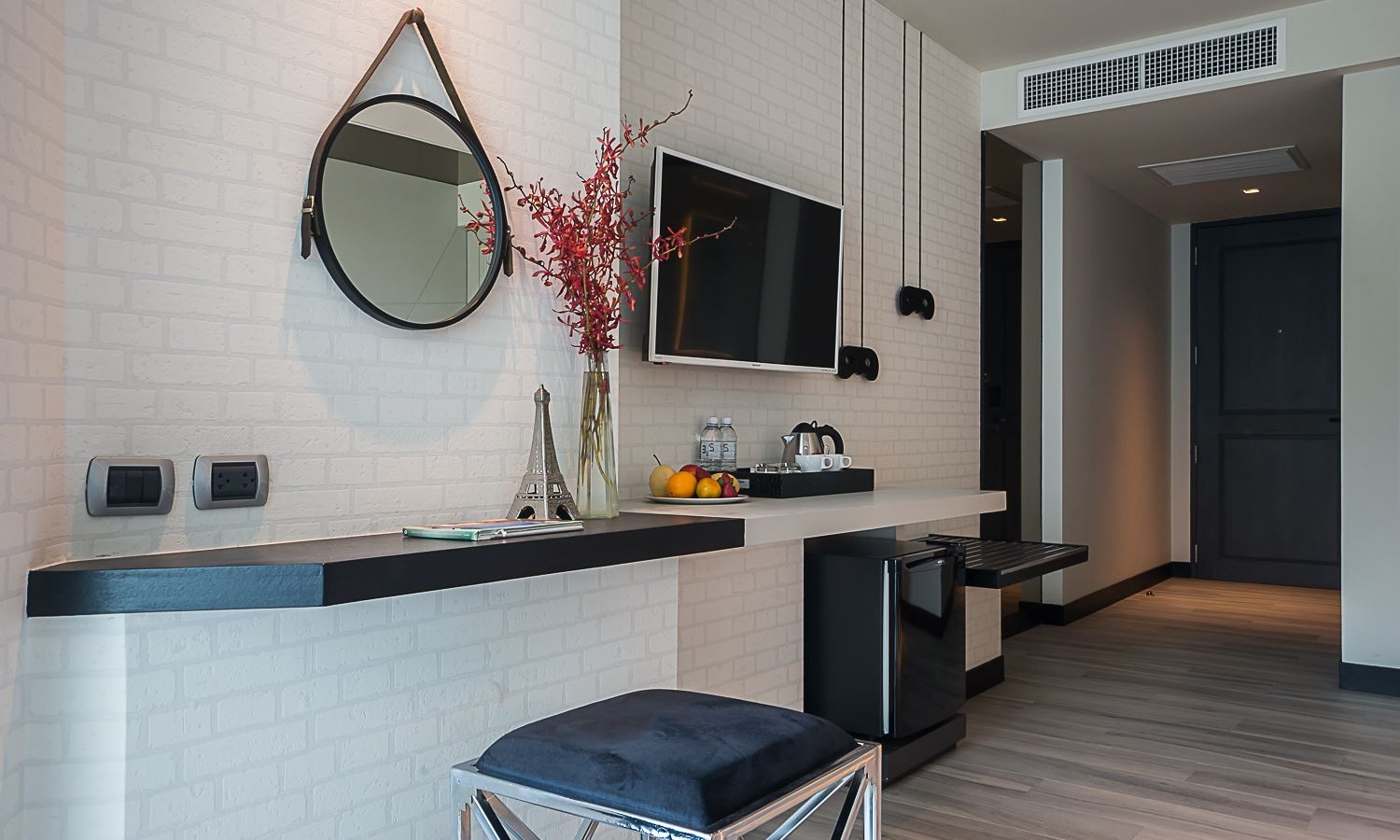 rooms-deluxe-room-garden-view