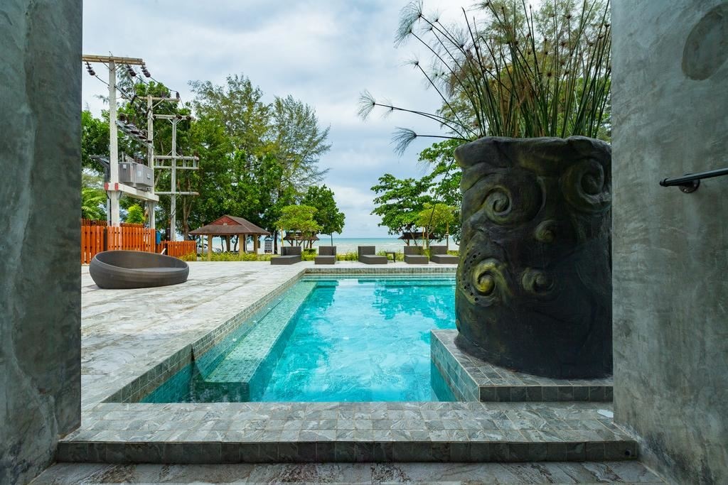 rooms-deluxe-sea-view-pool-access