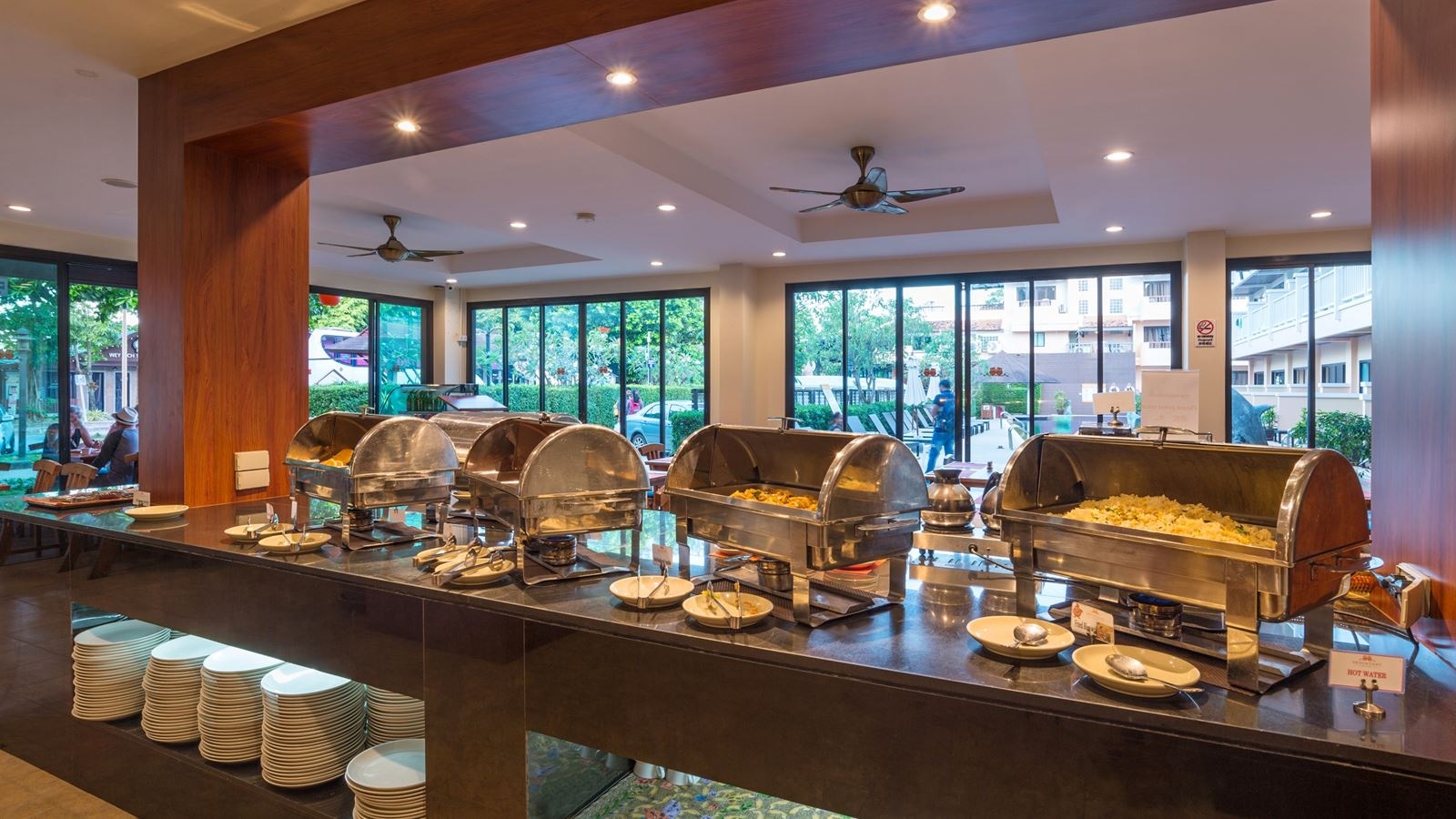 restaurants-termsuk-bar-and-restaurant