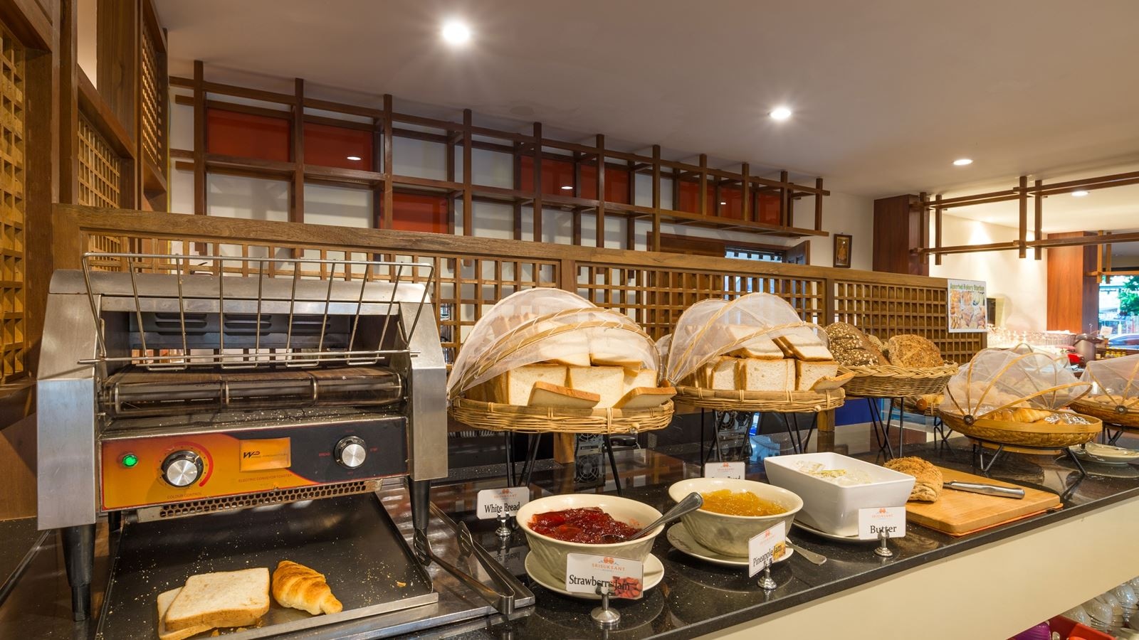 restaurants-termsuk-bar-and-restaurant