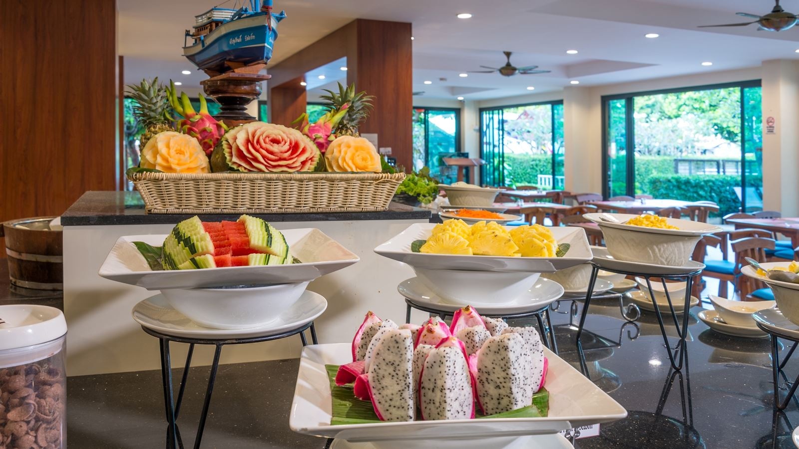 restaurants-termsuk-bar-and-restaurant