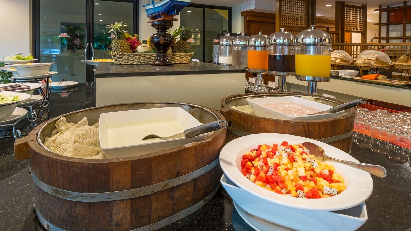 restaurants-termsuk-bar-and-restaurant