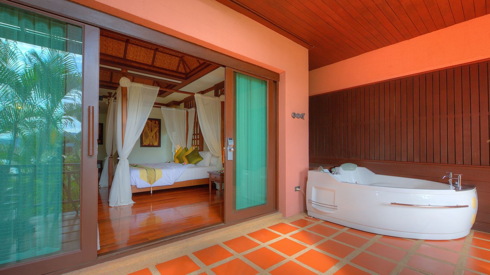 rooms-sunset-jacuzzi