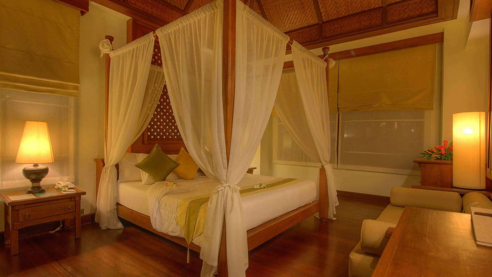 rooms-beach-front-pool-villa