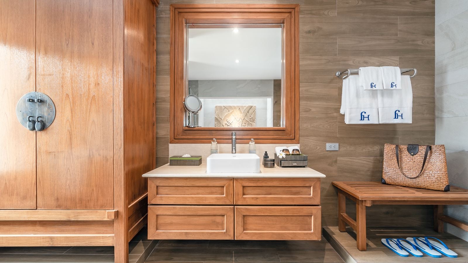 rooms-two-bedroom-garden-villa