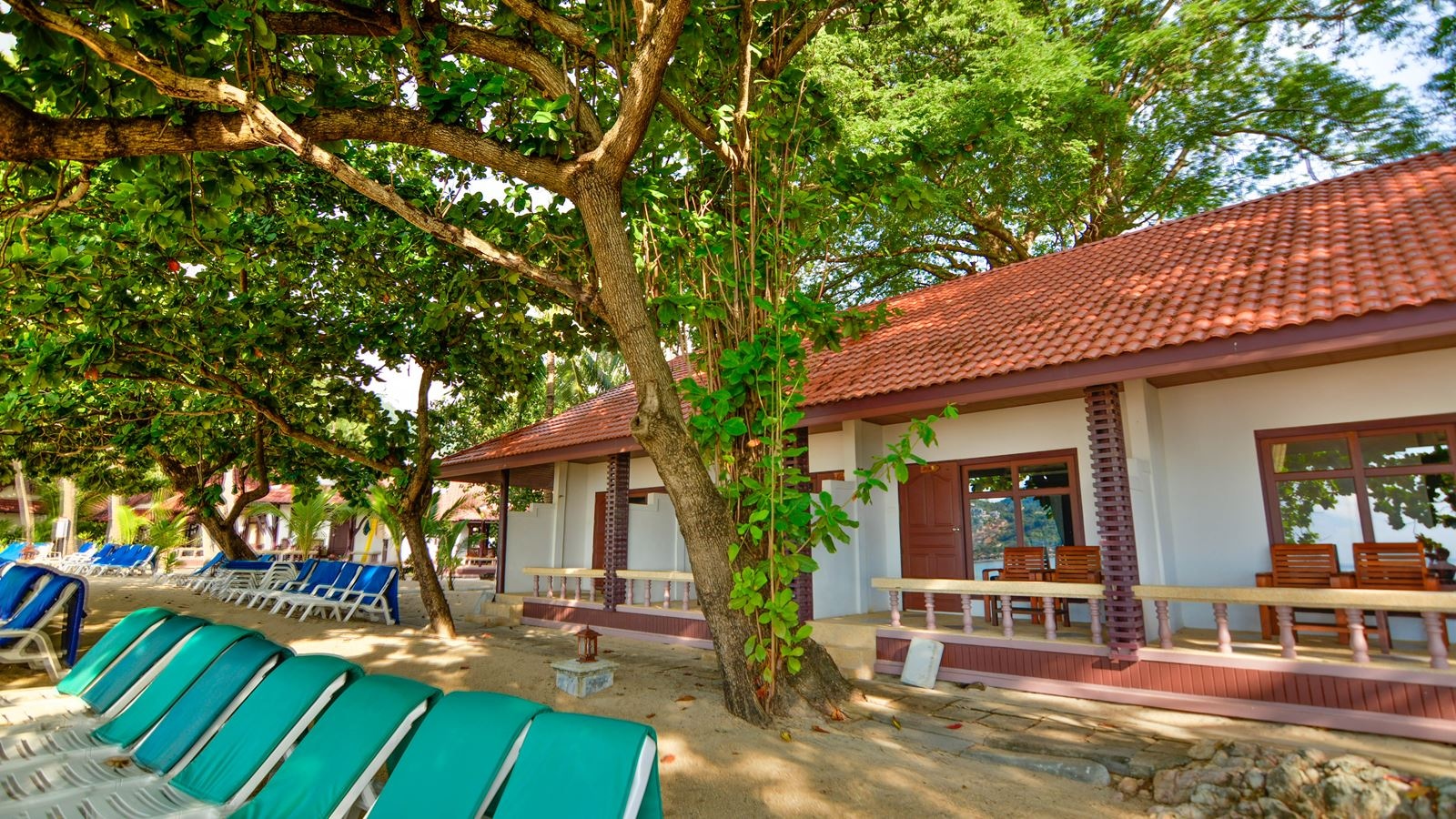 rooms-beach-bungalow