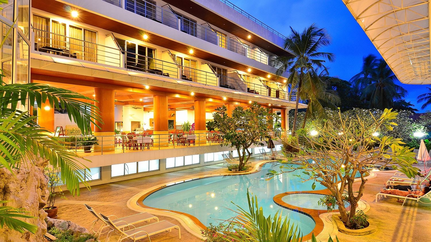 general-main-building