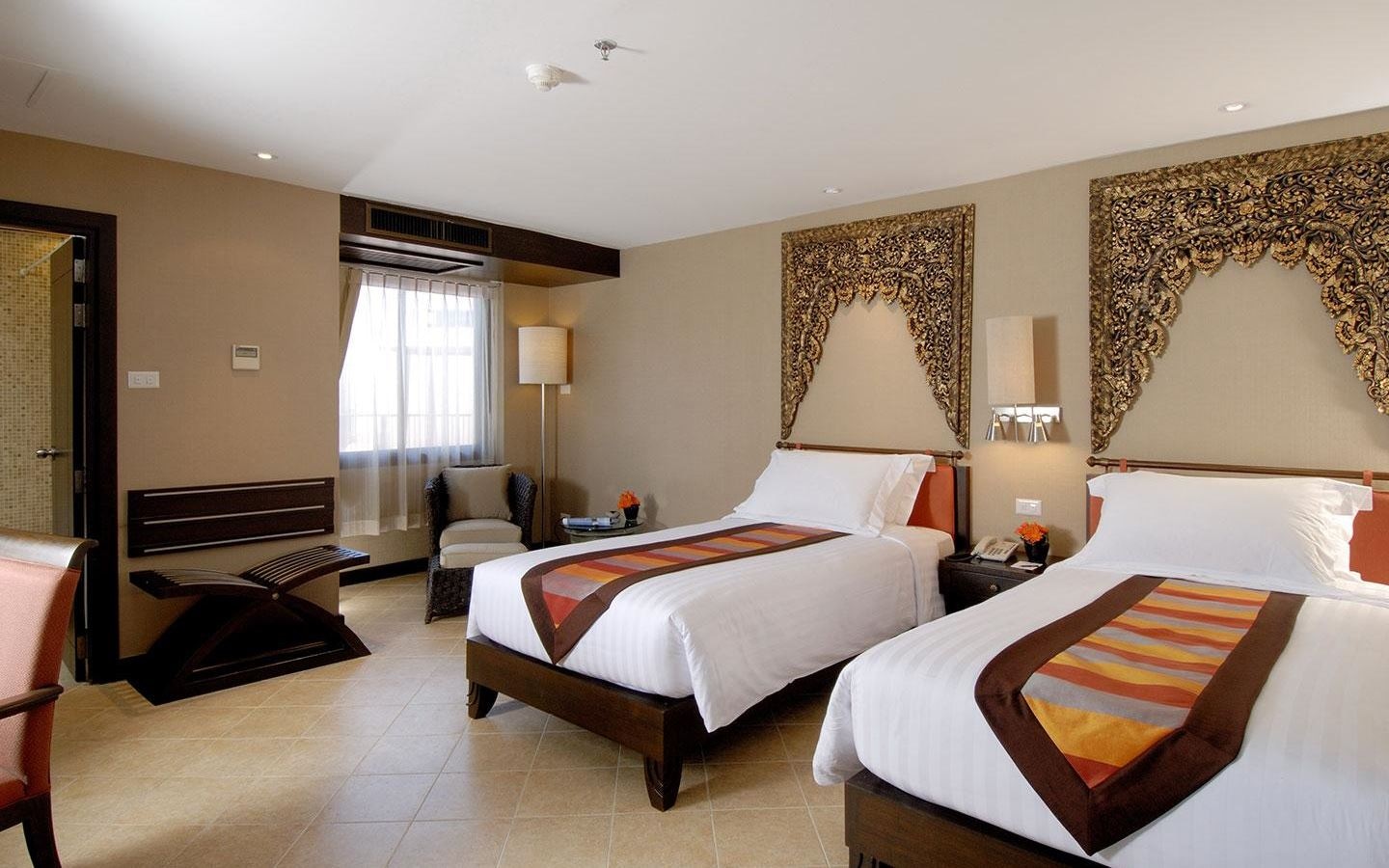 rooms-executive-suite