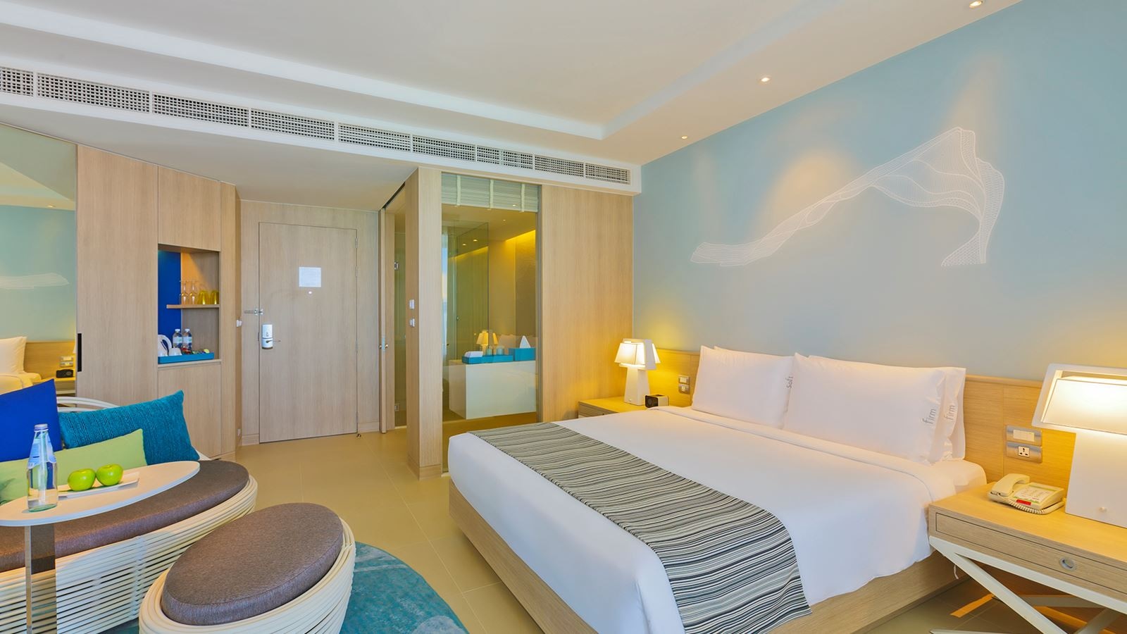 rooms-executive-club-access-room