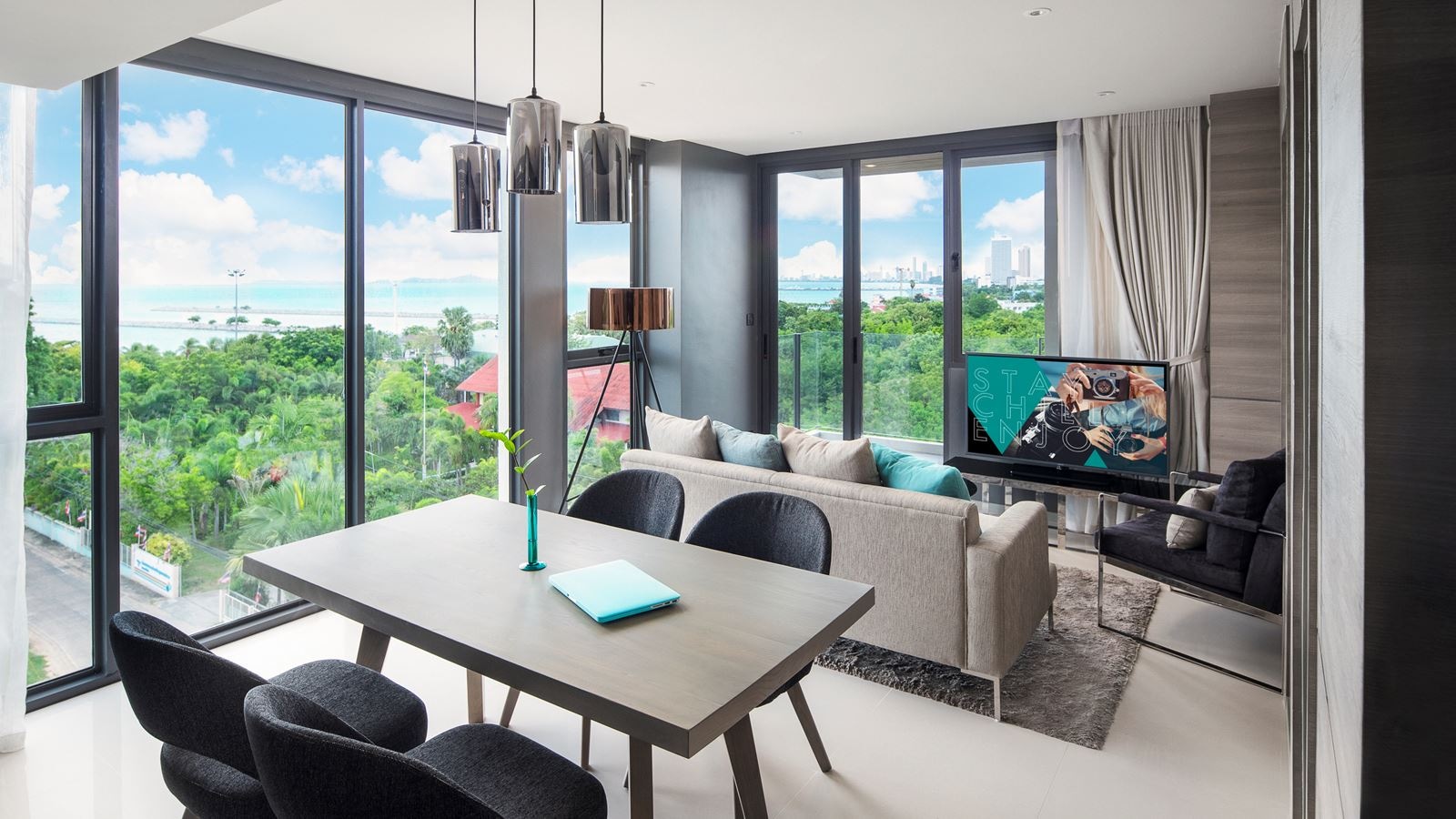 rooms-one-bedroom-corner-suite-sea-view