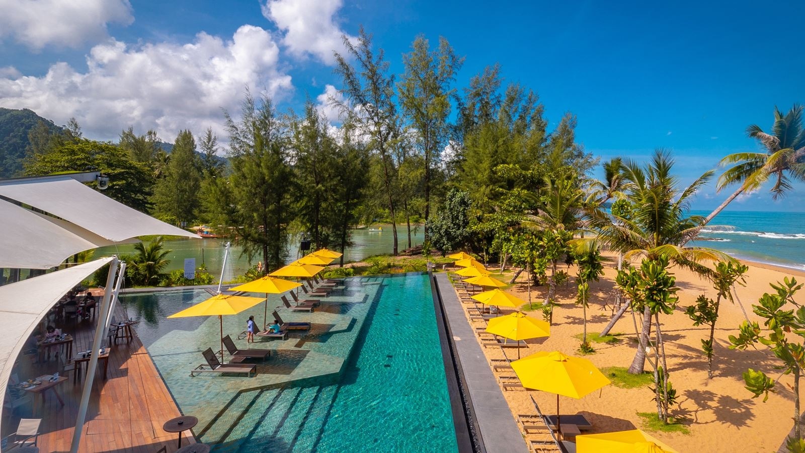 restaurants-kokulo-beach-club-and-restaurant