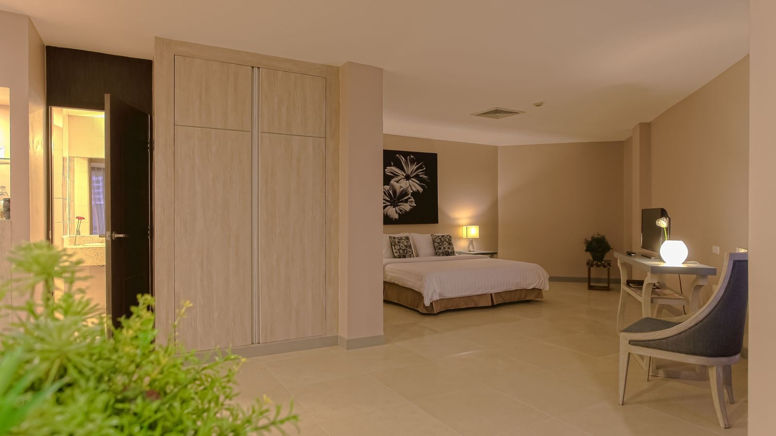 rooms-premier-junior-suite