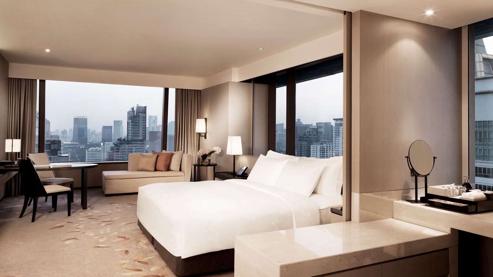 rooms-deluxe-corner-king