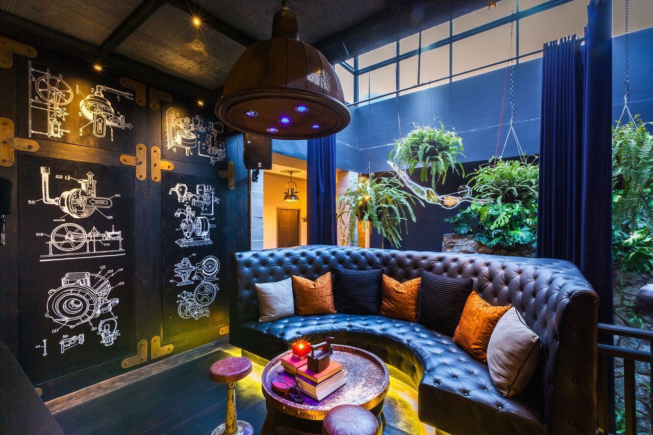 restaurants-dirty-monstera