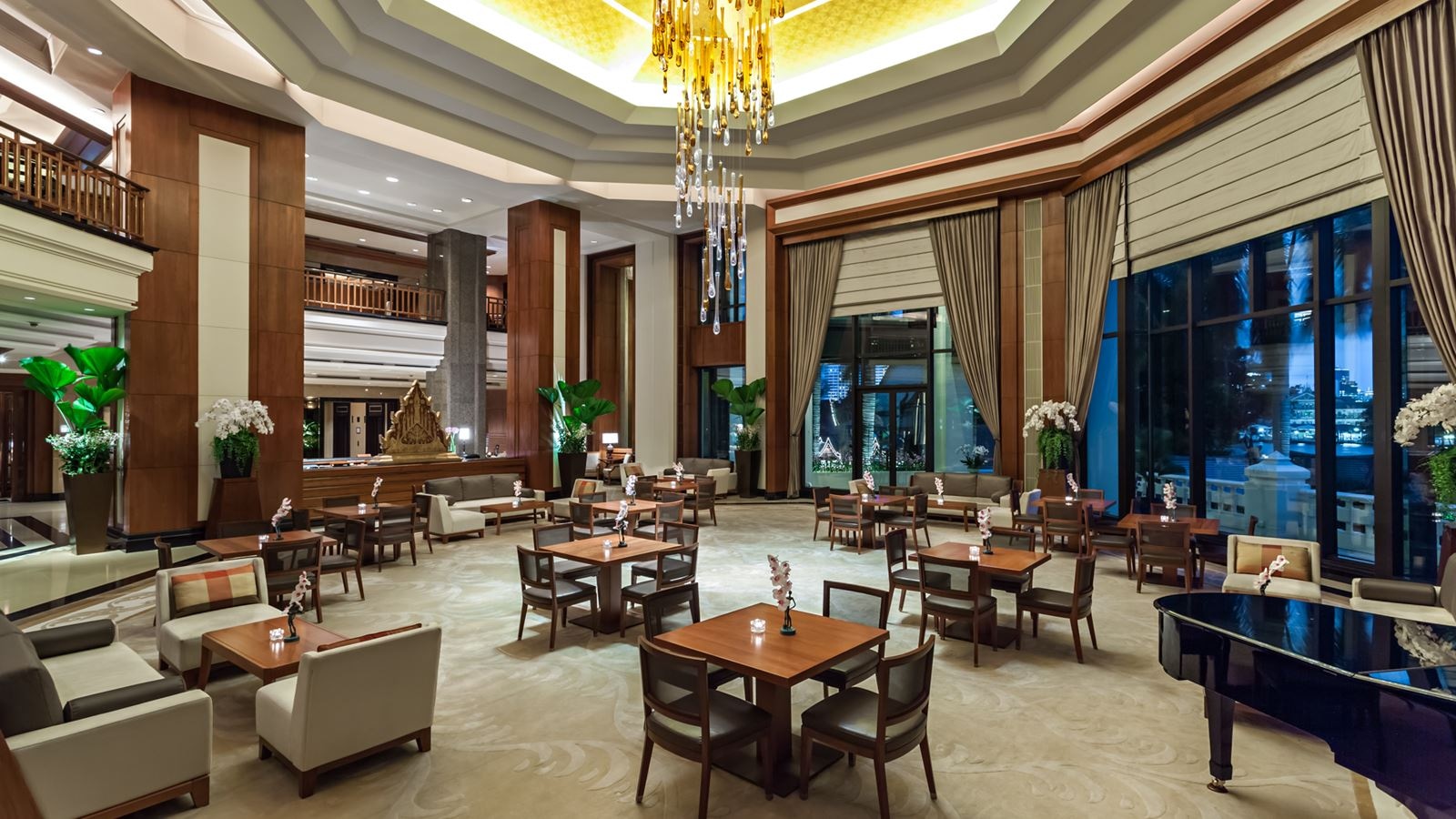 restaurants-the-lobby
