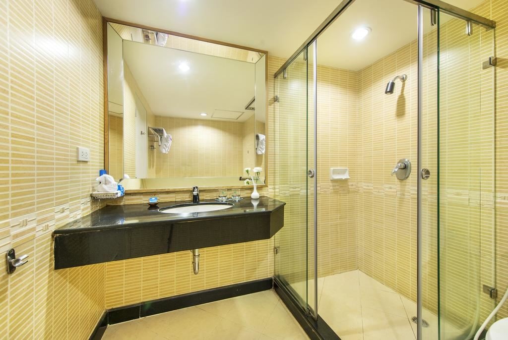 rooms-deluxe-main-wing