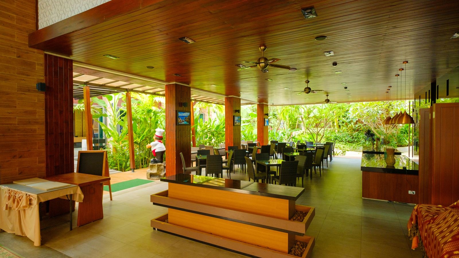 restaurants-happy-restaurant