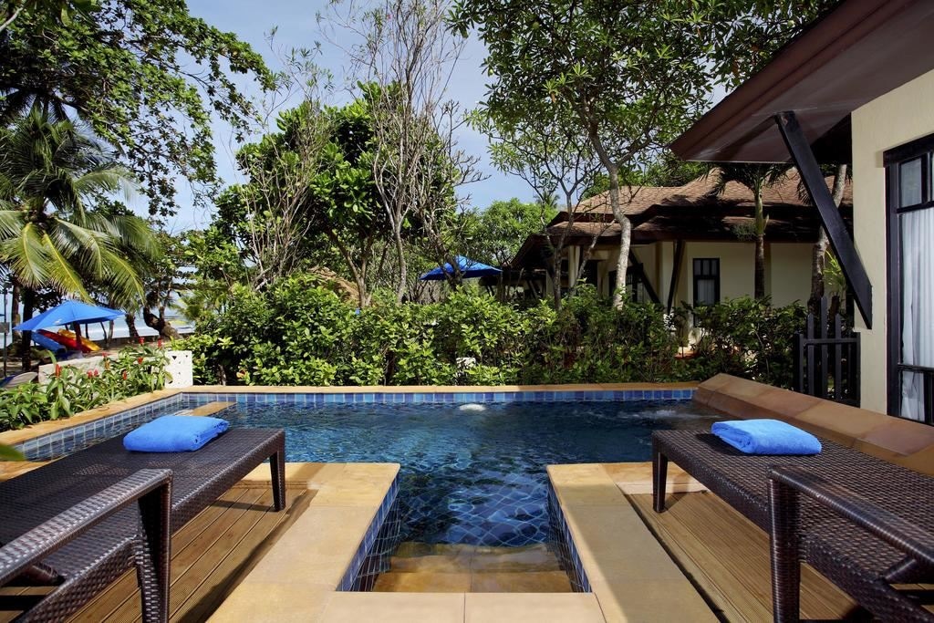 rooms-luxury-pool-villa