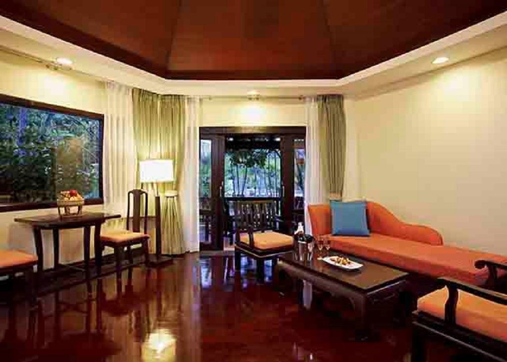 rooms-royal-pool-villa