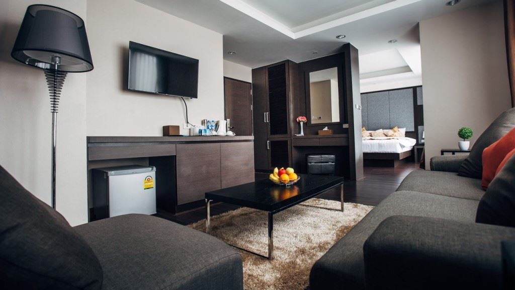 rooms-suite-room