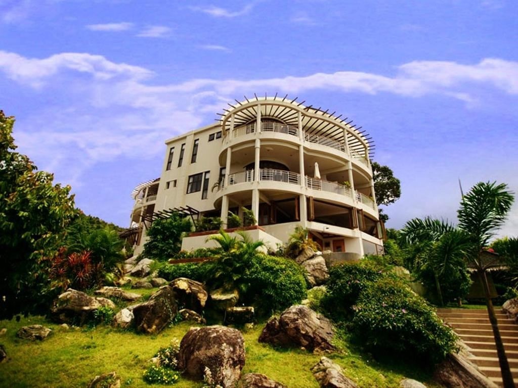 general-main-building