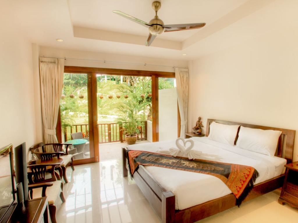 rooms-deluxe-garden-room