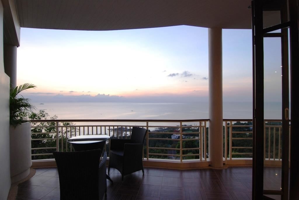 rooms-corner-suites-sea-view