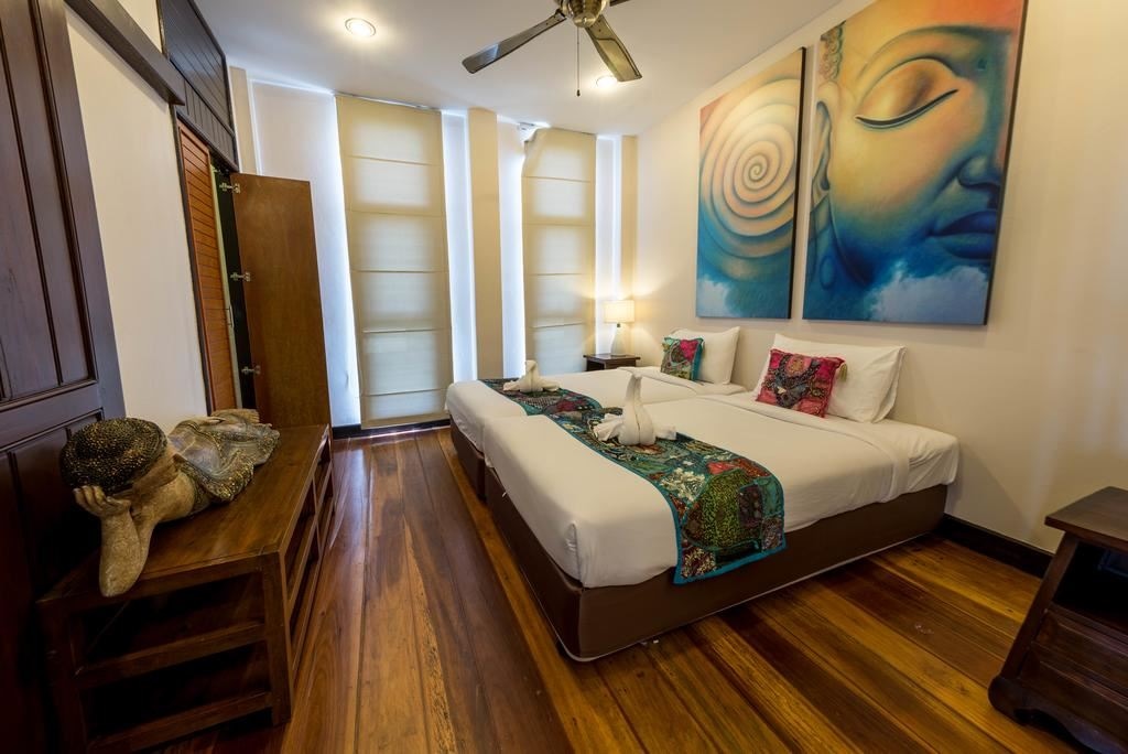 rooms-sunset-2br-penthouse