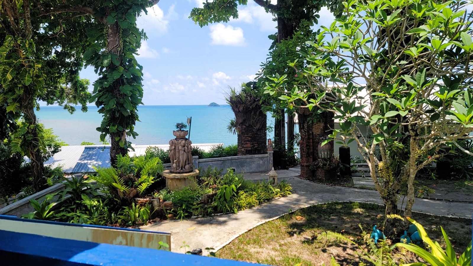 rooms-deluxe-ocean-view