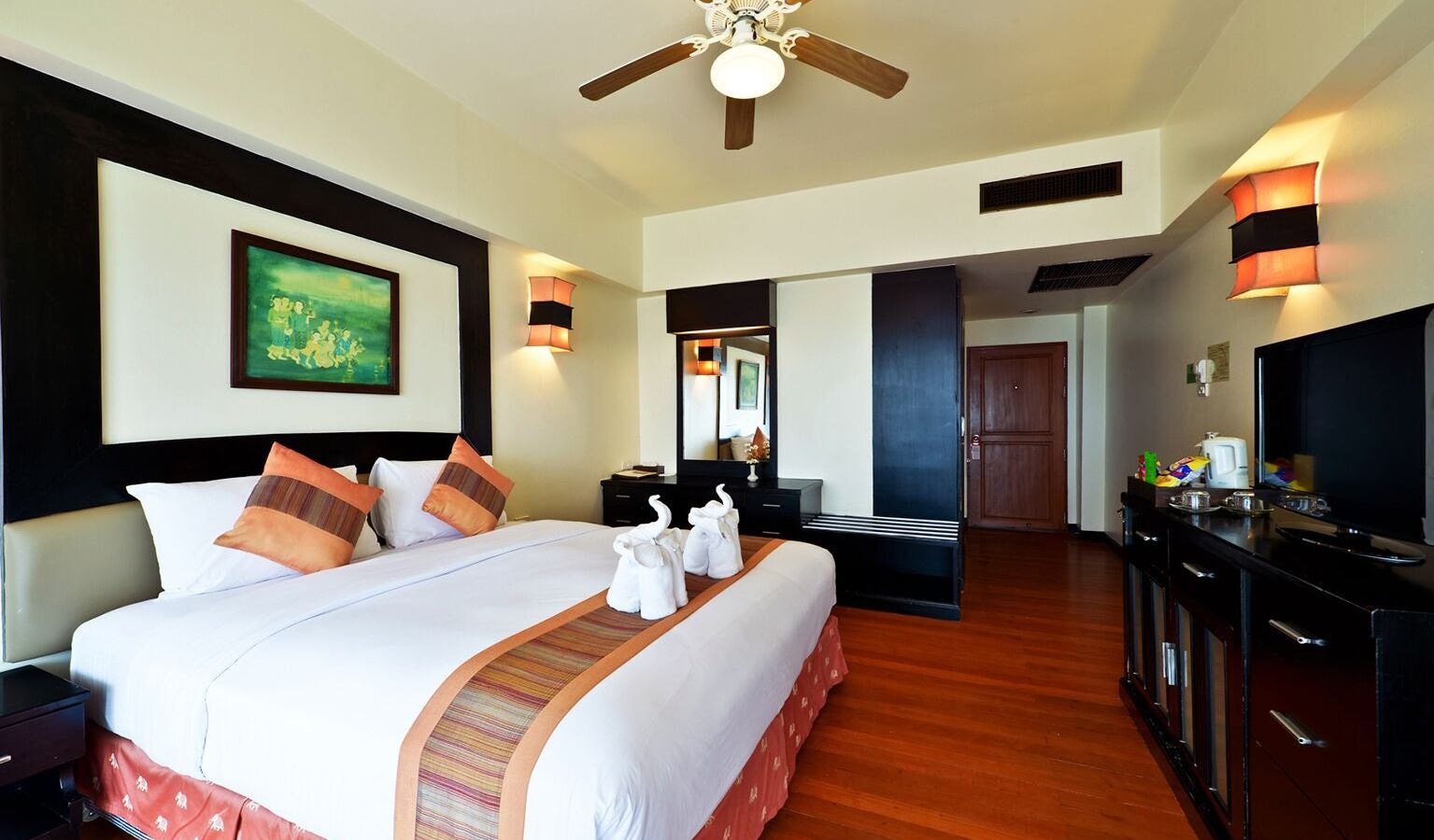 rooms-seaside-deluxe-building-room