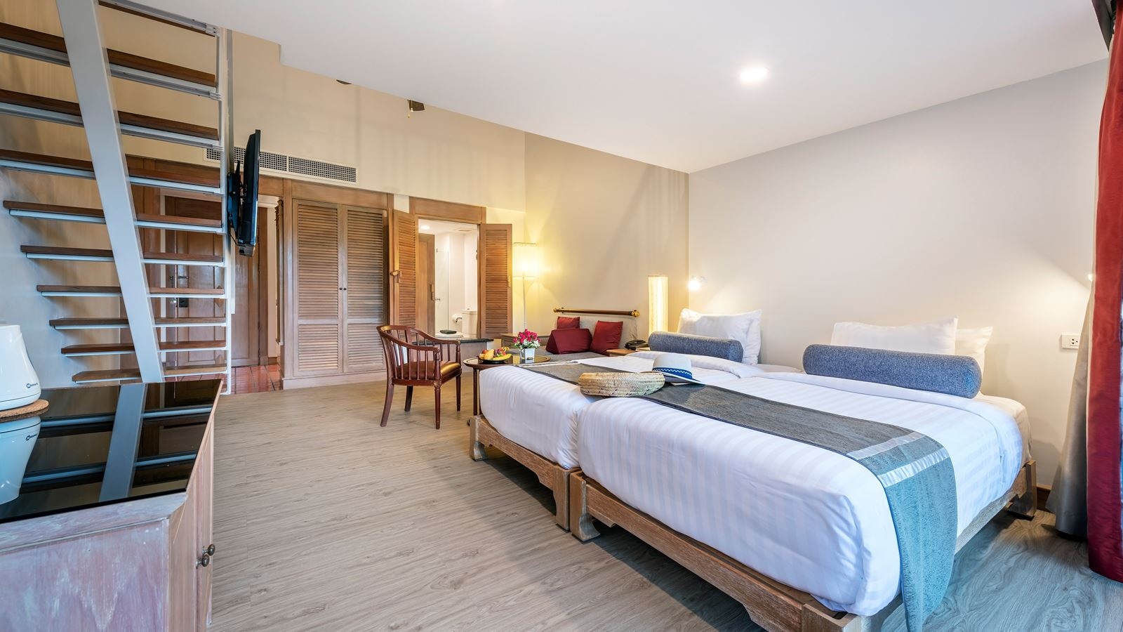 rooms-family-duplex-room