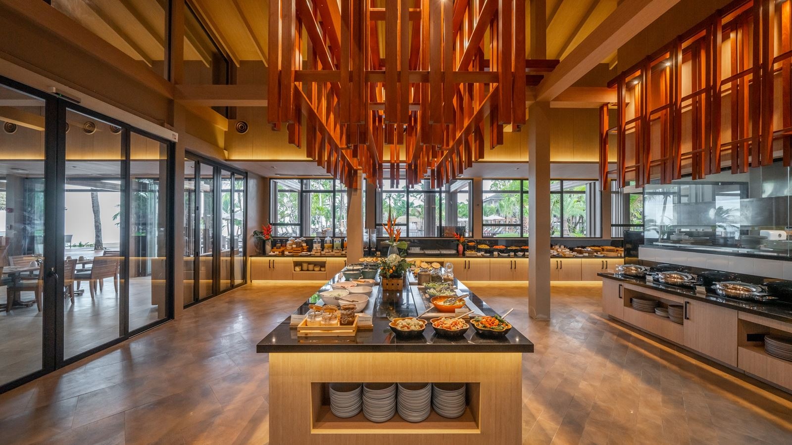 restaurants-sire-beachfront-restaurant