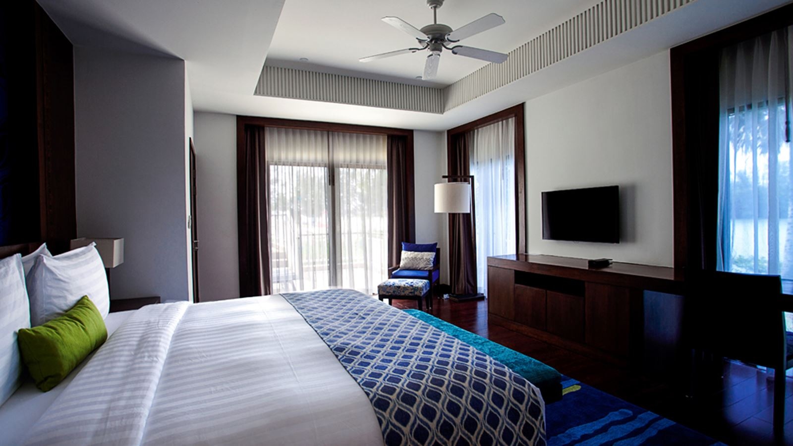 rooms-lagoon-view-2-bedroom-suite