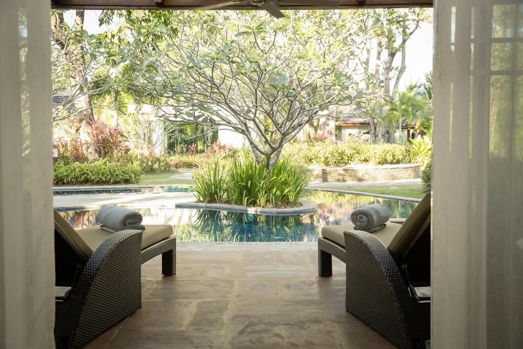 rooms-pool-villa-superior