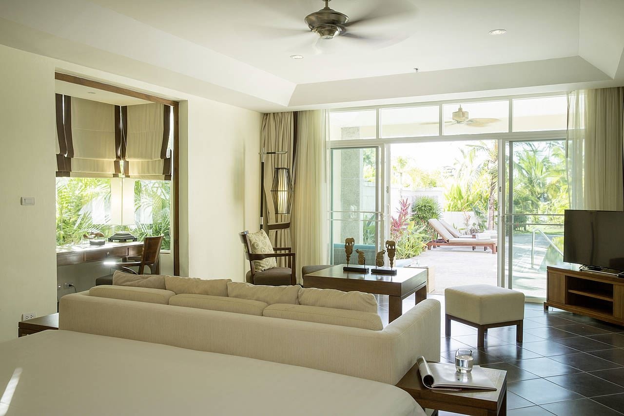 rooms-pool-suite-comfort