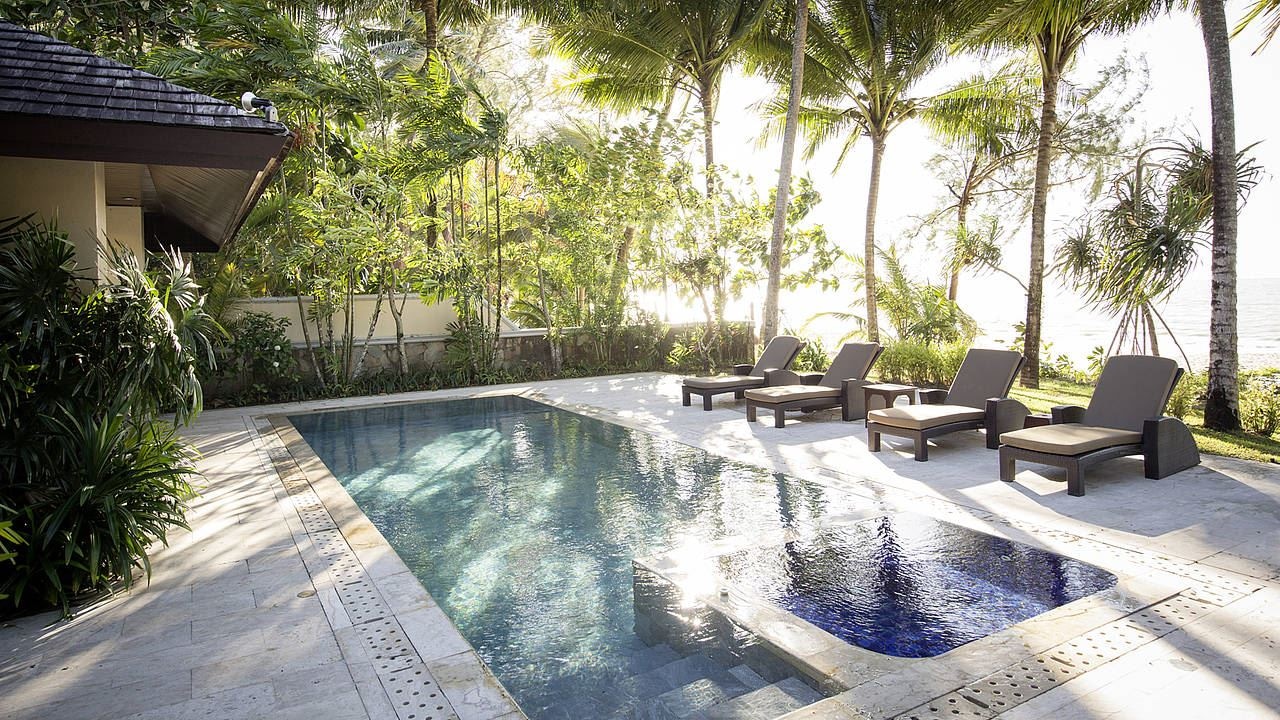 rooms-two-bedroom-pool--villa-deluxe-ocean--front