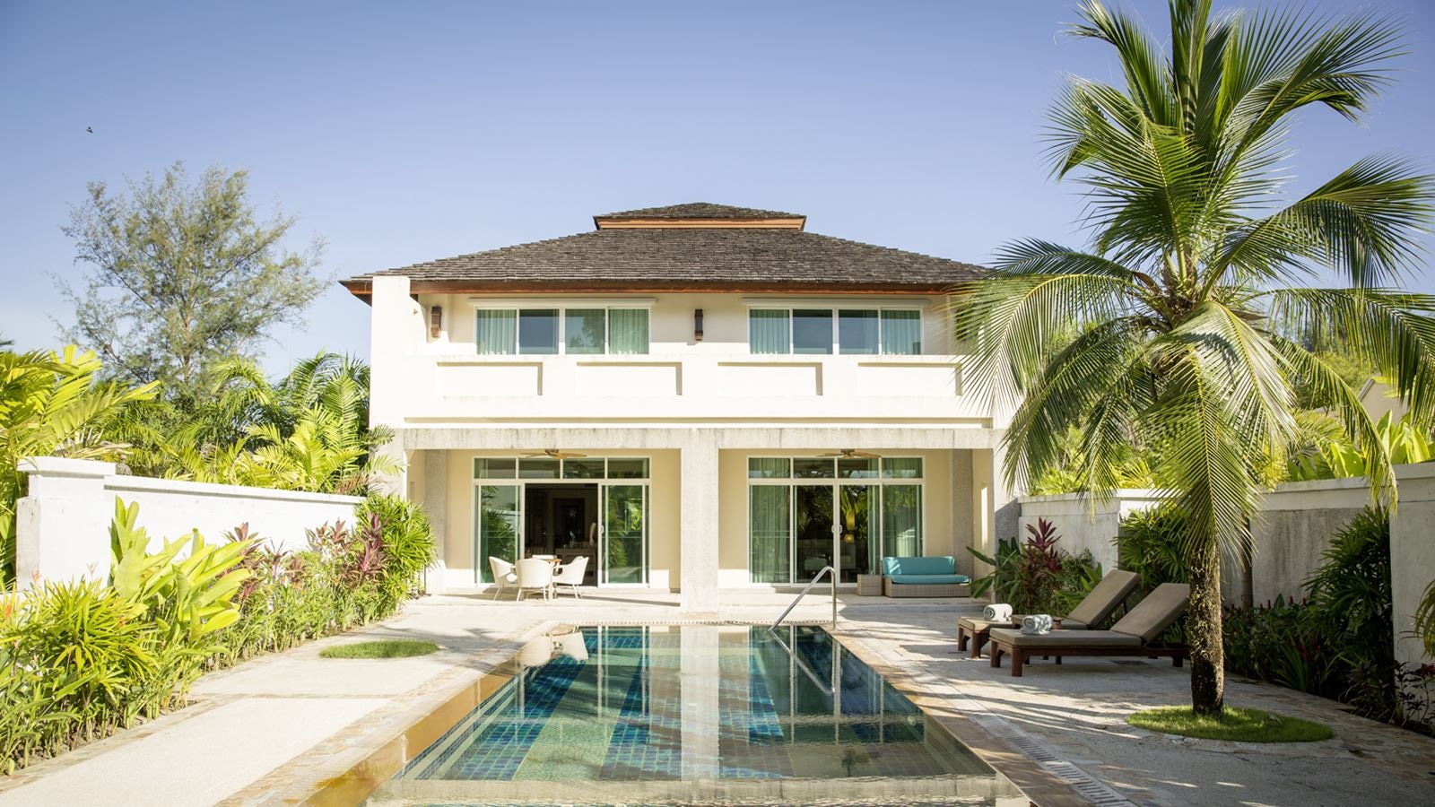 rooms-three-bedroom-pool--villa-deluxe