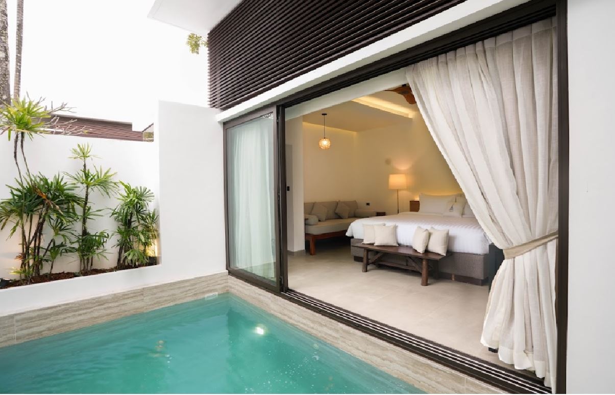 rooms-deluxe-suite-private-pool