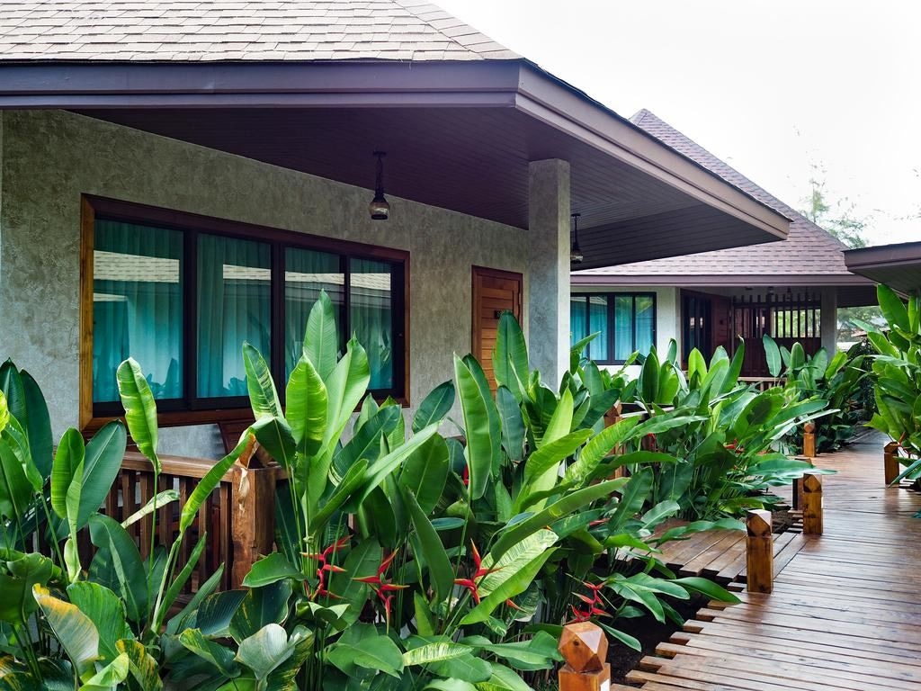 rooms-deluxe-executive-room