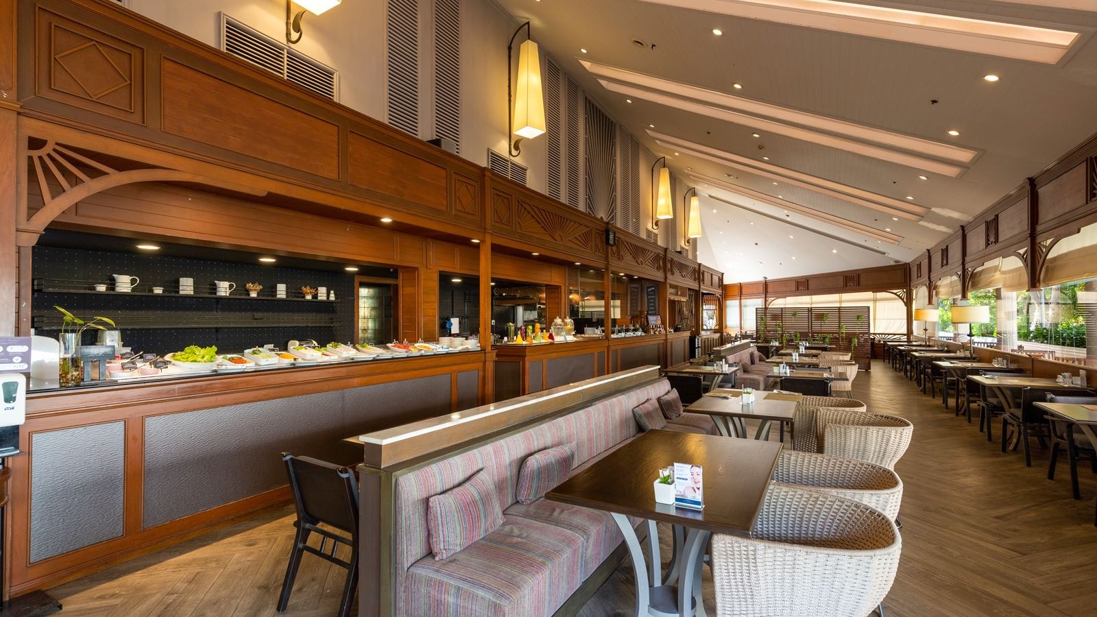 restaurants-garden-cafe