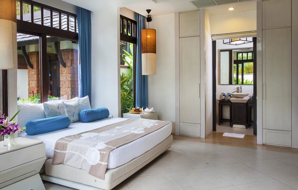 rooms-family-pool-villa